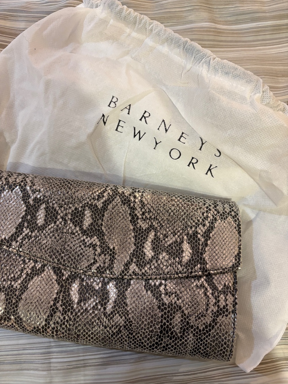 NWT Barneys New York 100% Leather Snake-Print Fold-Over Clutch in Silver/Black